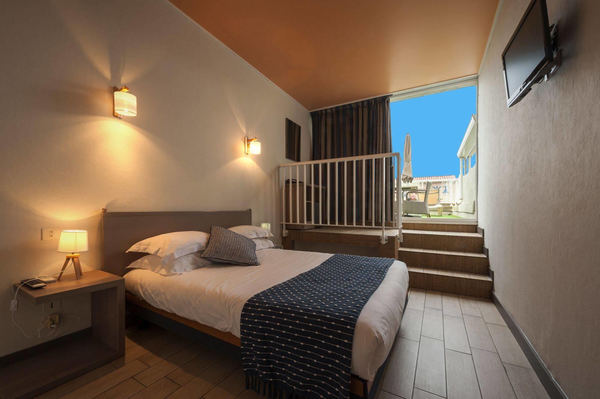 Auberge Kalliste - Eco Label Porto Pollo Kültér fotó
